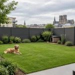 Jardin sécurisé à Reims : clôture 1,80 m & plantes